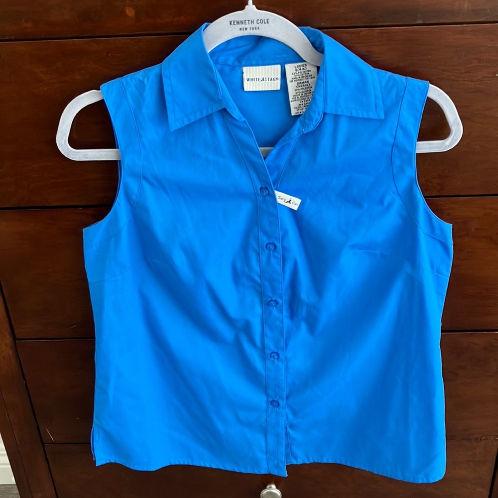 NWOT Y2K WHITE STAG BLUE SLEEVELESS TOP SHIRT SIZE S(4/6) LADIES